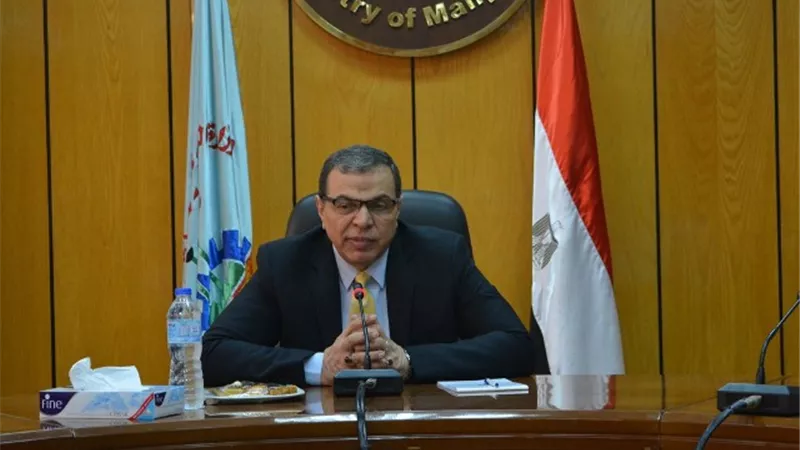 القوى العاملة تحذر المصريين بالسعودية وخارجها من إعلان العمرة المجانية