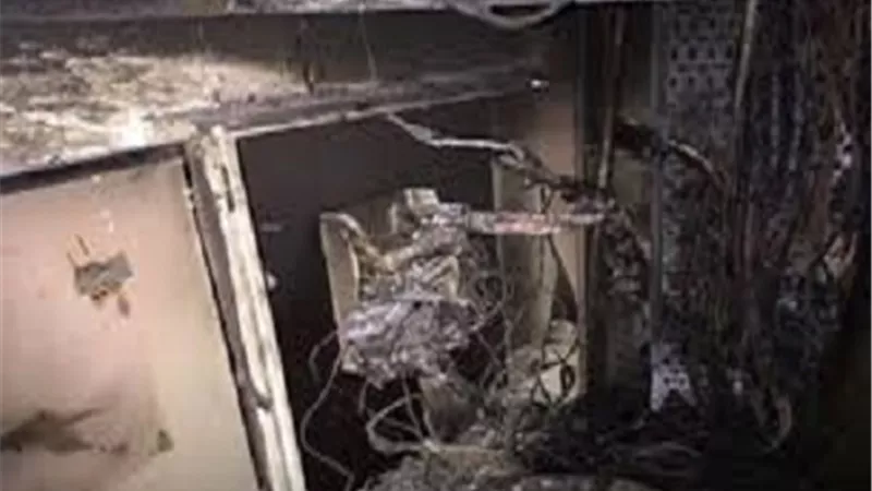 انفجار كابل كهرباء بسبب حريق بمخلفات فى اكتوبر
