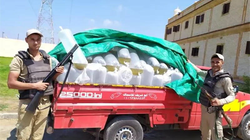 محافظ كفرالشيخ يتابع حملة ازالة التعديات على بحيرة البرلس