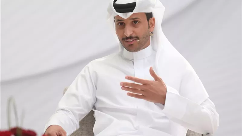 الضاحي يشارك في جائزة الشيخ زايد للكتاب لهذا العام