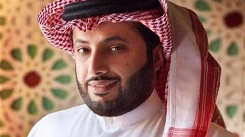 تركى آل الشيخ يعلن انتقال صفقة مدوية إلى ناديه