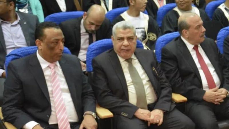 تفعيل منظومة التحويل الرقمى بكلية الاداب استعدادا للعام الدراسى الجديد