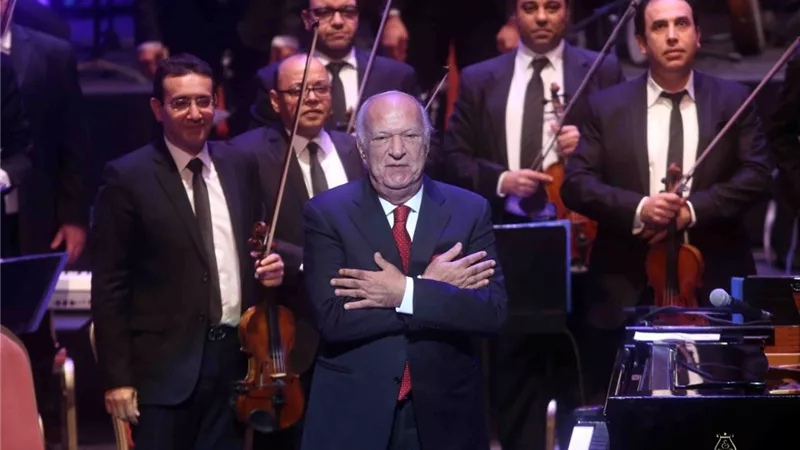 عمر خيرت فى ختام مهرجان القلعة الـ 28