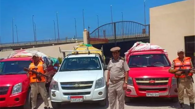 محافظ كفر الشيخ يتابع اكبر حملة ازالات ببجيرة البرلس ..صور