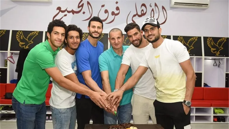 حراس الأهلى يكرمون طارق سليمان