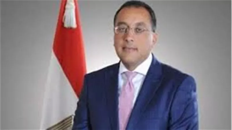 رئيس الوزراء يزور مينائي الإسكندرية والدخيلة.. اليوم