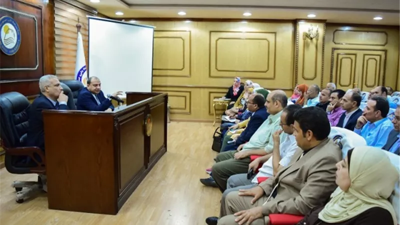 الشباب يتصدر القيادة بجامعة بني سويف
