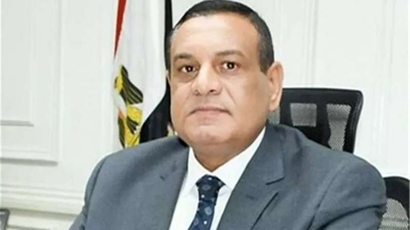 وزير الدولة للانتاج الحربى ومحافظ البحيرة يضعان حجر اساس كلية الطب والمستشفى الجامعى