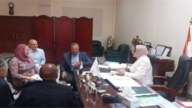 عسكر تستقبل ممثل ال USAID خلال زيارته لجامعة الزقازيق