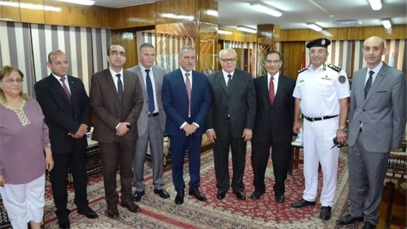 محافظ الإسماعيلية يهنئ قيادات محكمة الاستئناف بالسنة الجديدة..صور