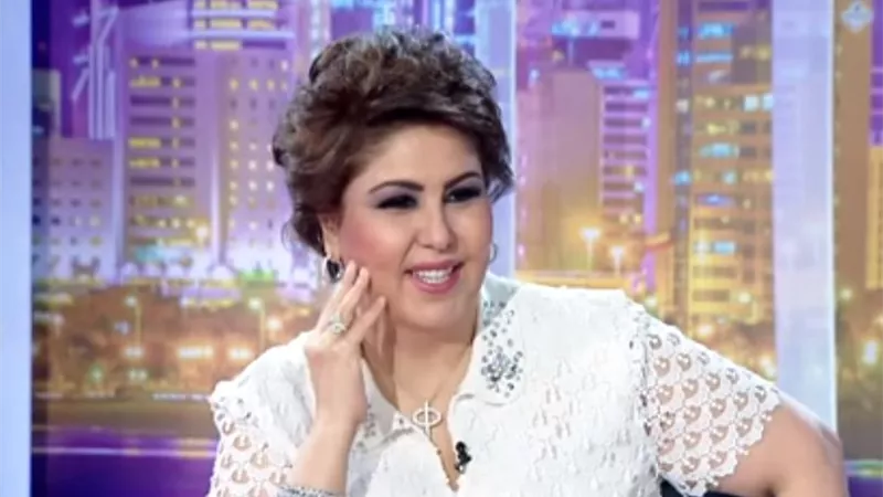 فجر السعيد تنفجر بالبكاء على الهواء.. تعرف على السبب (فيديو)