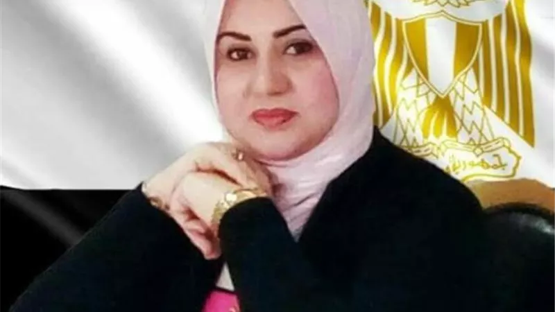 برلمانية تقدم طلب إحاطة بشأن التصدي لظاهرة الباعة الجائلين أمام المدارس