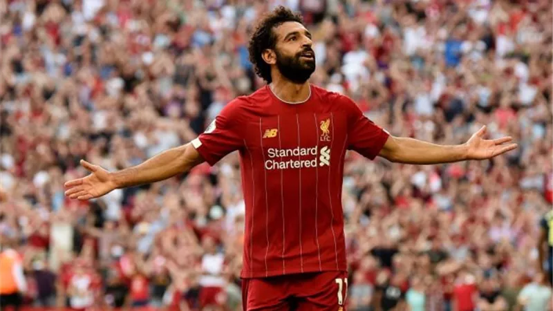 محمد صلاح يصل إلى دبي لقضاء عطلة قصيرة.. فيديو