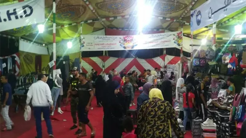 .اقبال كبير على معرض 