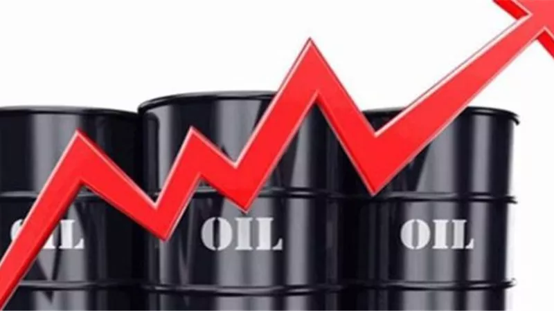 ارتفاع أسعار النفط أكثر من 4% بعد أنباء إيجابية من الصين