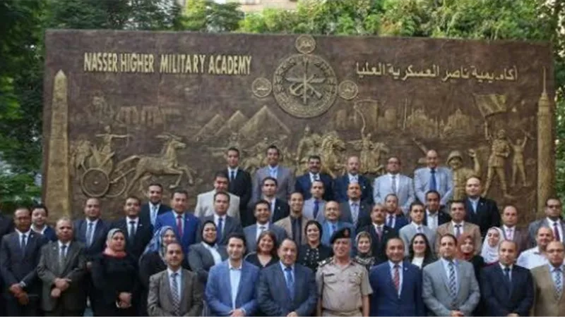 المحامين تختتم الدورة التثقيفية الأولى في 