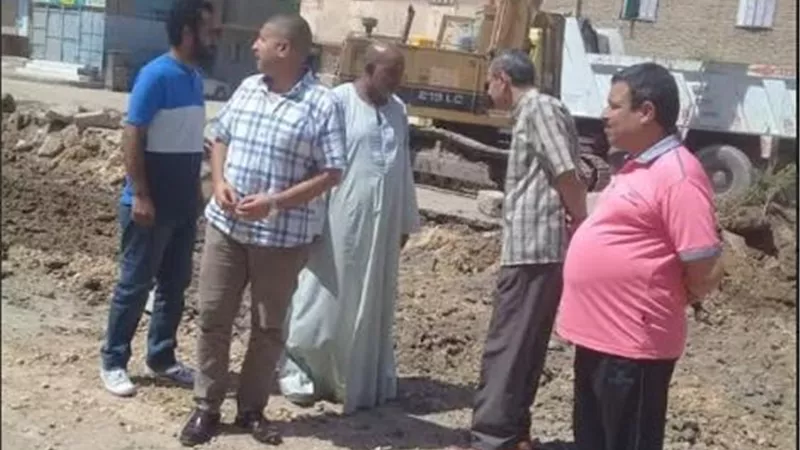 جولة السكرتير العام لمحافظة السويس لمتابعة المرافق والخدمات بحي الأربعين