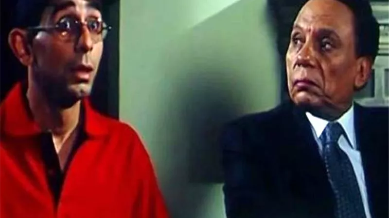 مصطفى هريدي يكشف عن موقف موز مع الزعيم عادل إمام .. فيديو
