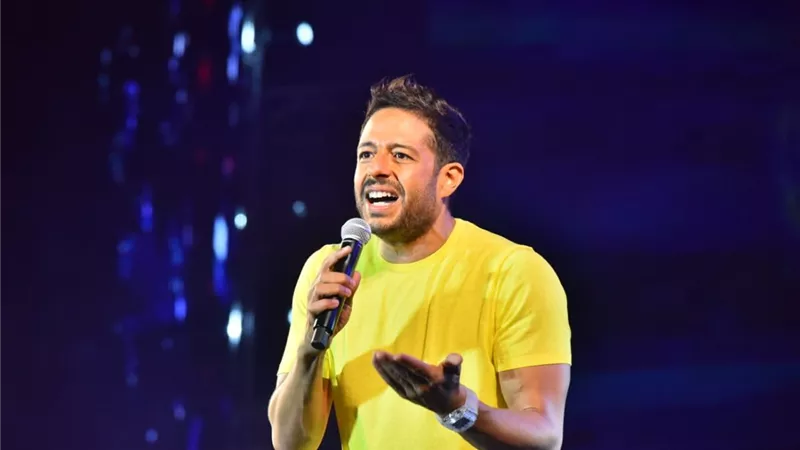 حماقي يطير الى لبنان لاستكمال ( the voice )