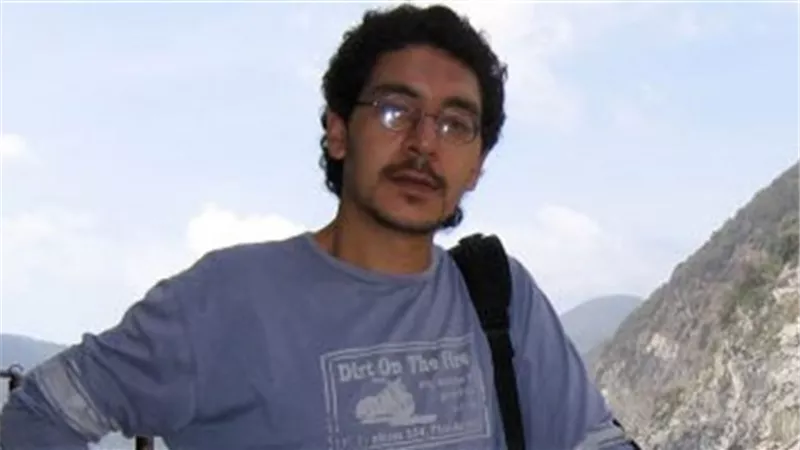 مخرج مسرحية المتفائلون : المسرح عمل جماعى ونجاح العمل مرتبط بروح الفريق