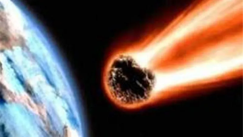 قبل 50 ألف عام.. نيزك يسقط في أريزونا ويحدث حفرة محيطها 1.6 كم