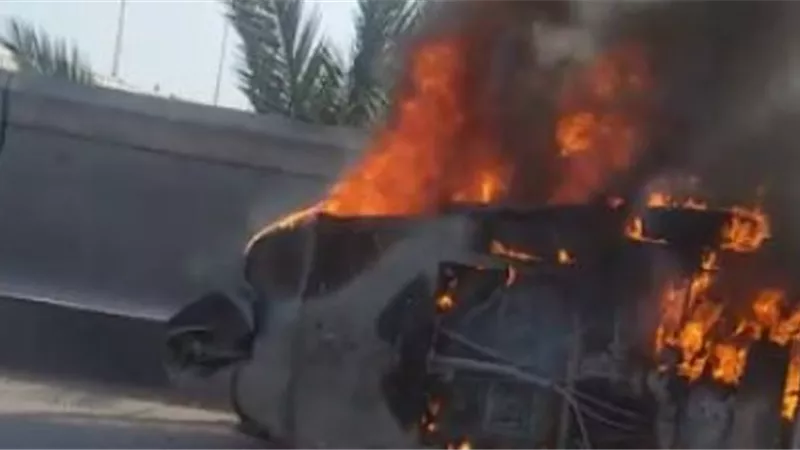 صادروا التوك توك الخاص به.. فاشعل فيه النيران وفر هارباً