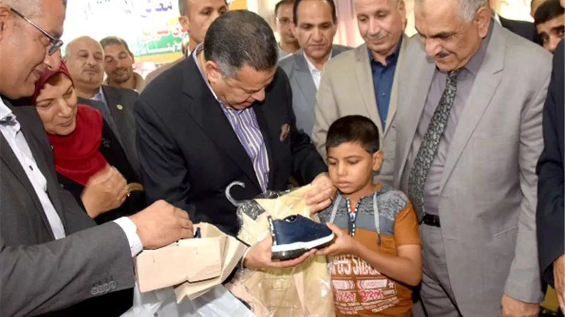 الزي المدرسي 