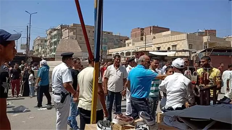 بالصور .. حملة ازالة اشغالات مكبرة في القنطرة غرب