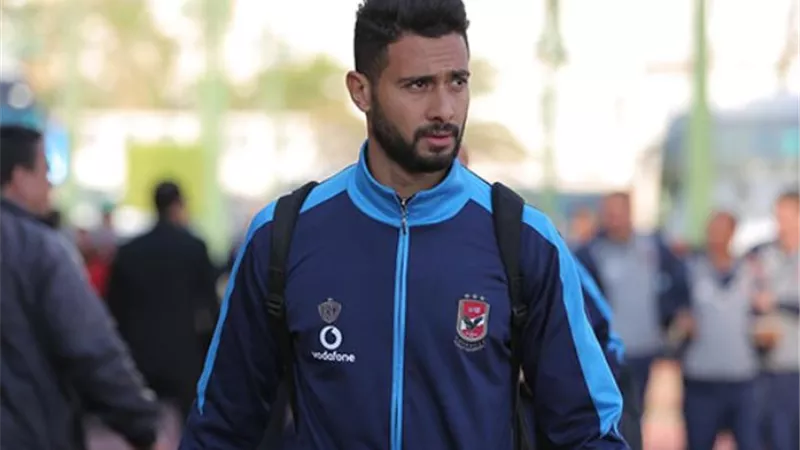 أحمد عادل يشيد بطارق سليمان.. والأخير يرد: رحل عن الأهلي 