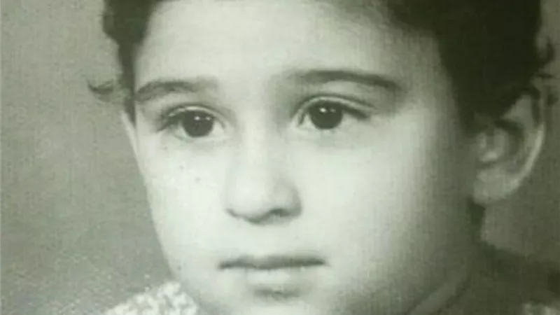 اكرم حسني يشعل انستجرام بصورة نادرة له.. واهل الفن .. كل سنة وانت طيب ياراجل يا طيب