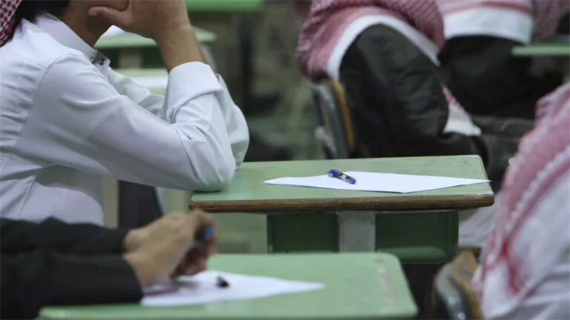 تلميذ ابتدائي يقتل زميله خنقا في المدرسة
