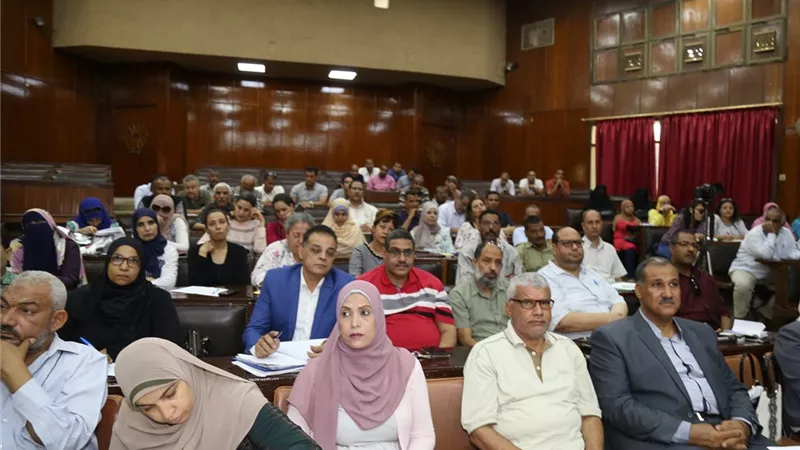 ورشة عمل حول قانون التصالح فـي بعض مخالفات البناء بقنا