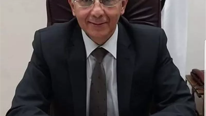 عثمان شعلان يباشر عمله بعد تسلمه رئاسة جامعة الزقازيق رسميًا