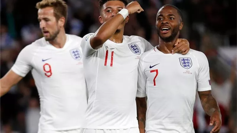 بالفيديو.. انجلترا تحقق فوزا مثيرا على كوسوفو بتصفيات يورو 2020