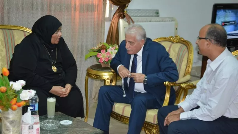 فودة يطمئن على اسرة الشهيد محمود ناجى العواد