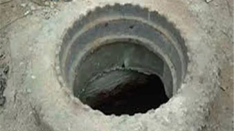 رئيس شركة الصرف الصحي يكشف.. سرقة 5500 غطاء بالوعة سنوياً (فيديو)