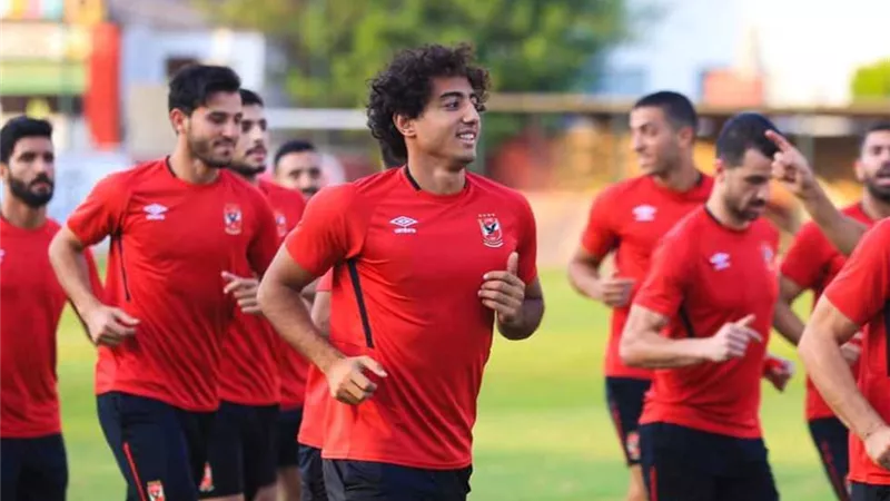 بعثة الأهلي تغادر إلى غينيا الاستوائية