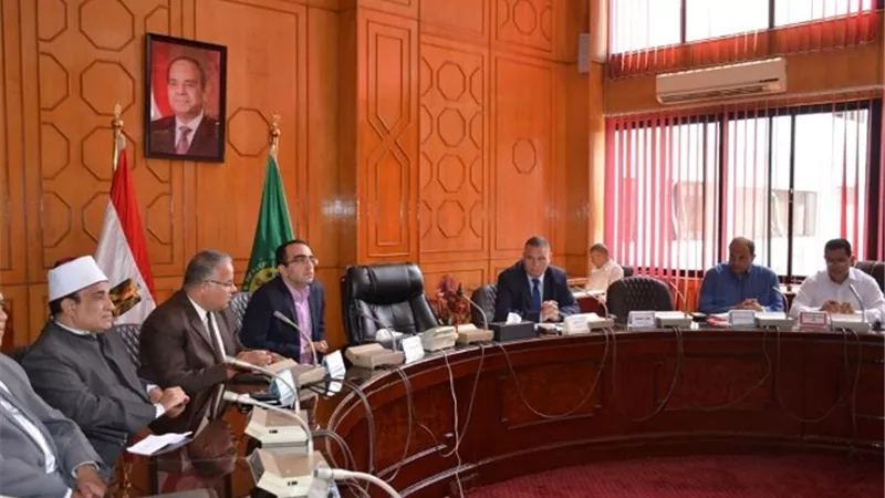 نائب محافظ الإسماعيلية: حملات الصيانة والنظافة طوال العام الدراسي