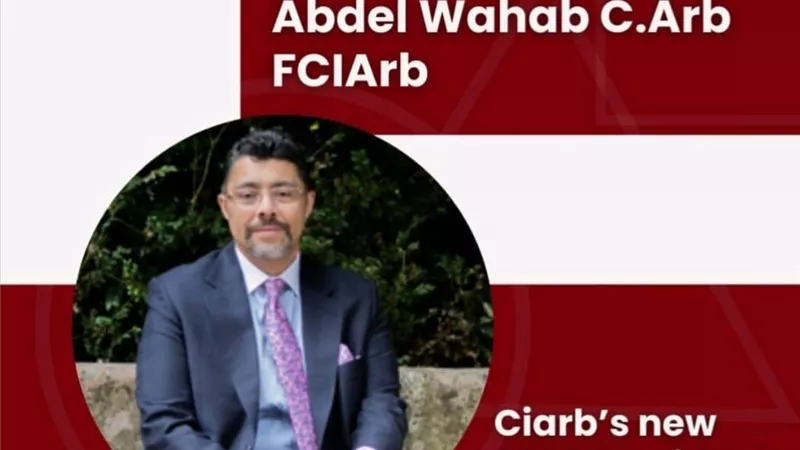 اختيار دكتور بجامعة القاهرة رئيسا لمجمع الملكي البريطاني للمحكمين