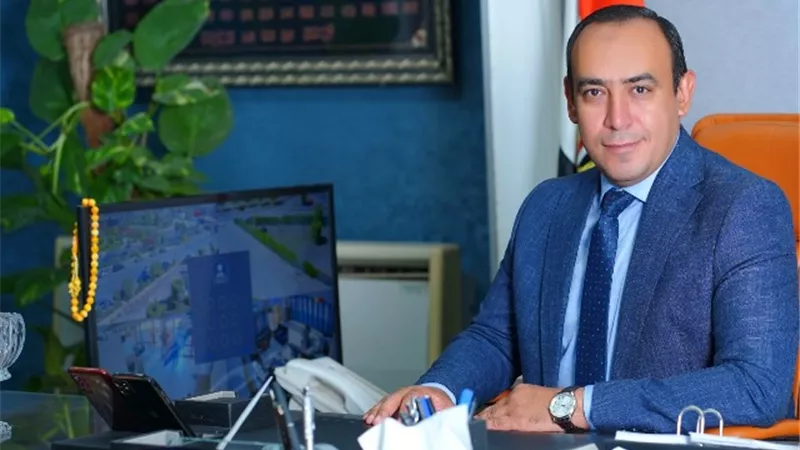 سعد: يكشف عن تنفيذ أكبر عملية تشجير فى تاريخ مدينة 15 مايو.. بالصور