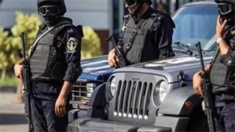 ضبط 7 شركات غير مرخصة لهفت فلوس الغلابة بحجة تسفيرهم للخارج بالقليوبية