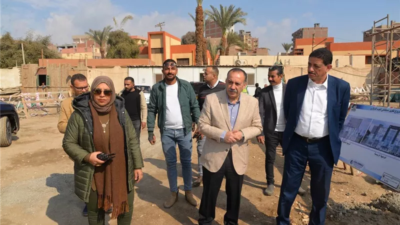 محافظ أسيوط يتفقد أعمال إحلال وتجديد مستشفى أبنوب المركزى