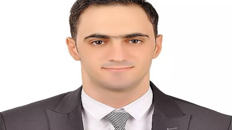 القلم والمشرط: 