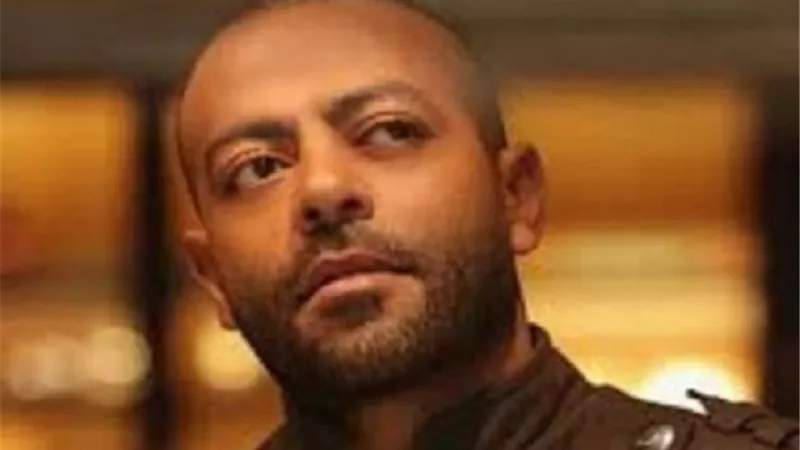 تامر عاشور لـ أحمد سعد: ألبومك جامد وألف مبروك