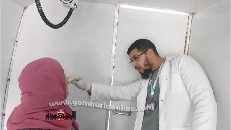 علاج ١٧٢٢ مواطنا بالمجان في قافلة طبية بدمياط