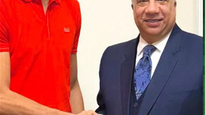 الاتحاد السكندرى يُجدد لأنس أسامة