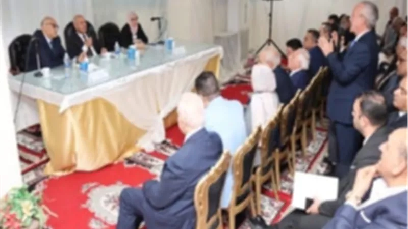 الوزير يستعرض مع محافظ القليوبية تحديات المناطق الصناعية وسبل حلها