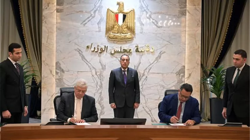 توقيع مذكرتي تفاهم بين بنك المعرفة واتحاد الجامعات العربية ومجالس البحث العلمي
