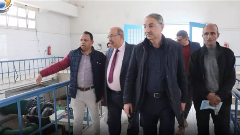 رئيس مياه المنيا: يتفقد الأعمال بمحطه مياه عرب الزينة بسمالوط.