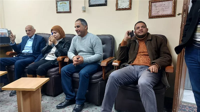 دعم قسم العلاج الطبيعي بمستشفي قنا العام بأجهزة طبية حديثة